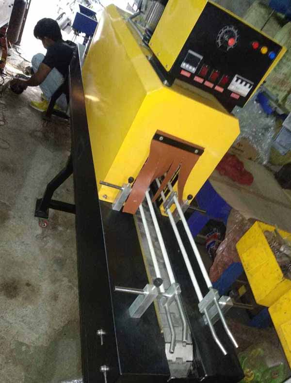 Shrink Tunnel Machine With Salat Belt Manufacturers, Suppliers, Exporters in Mumbai India